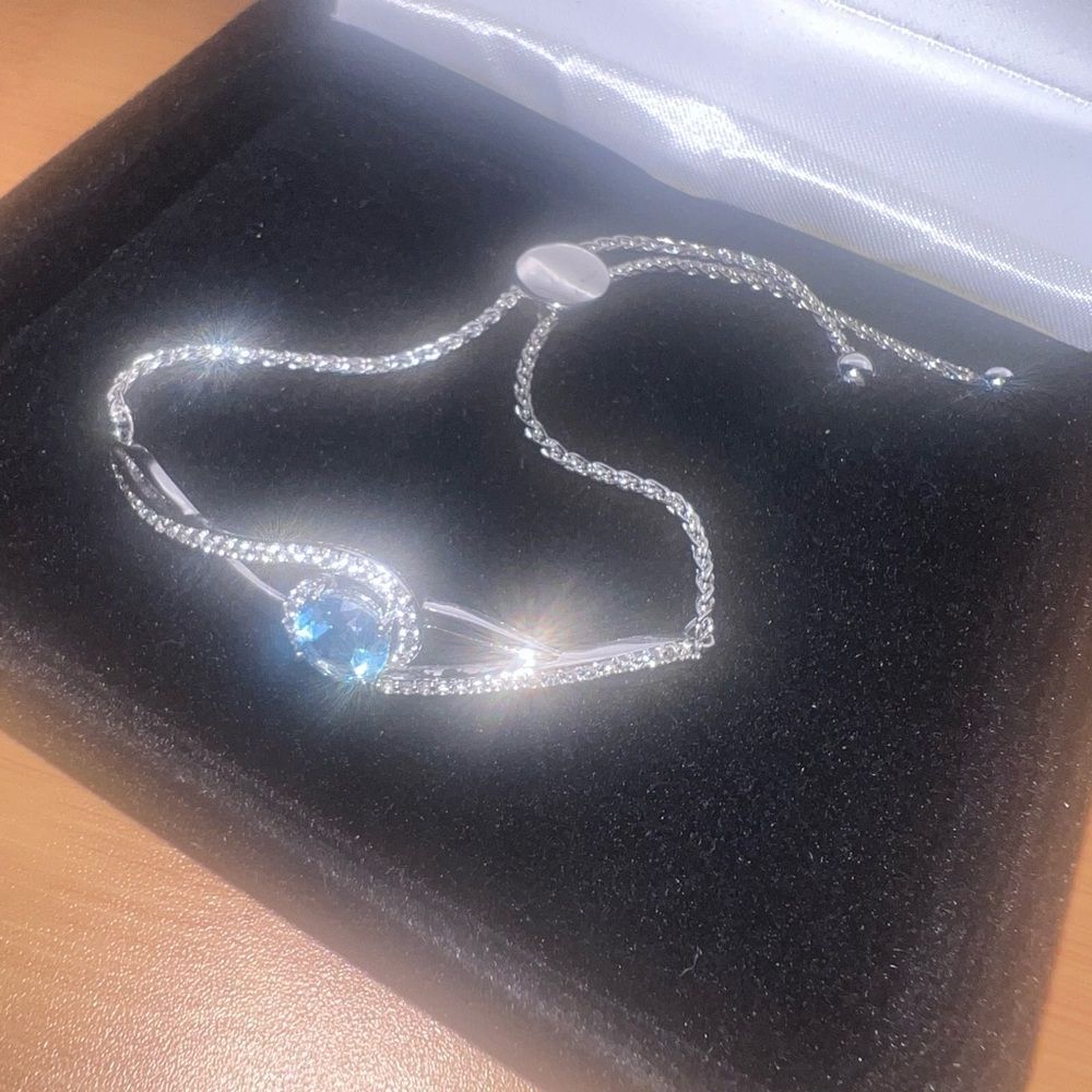 Kay Jewelers Bracelet with diamonds around & a beautiful sapphire center - Picture 3 of 16